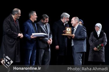 اختتامیه پانزدهمین دوره جایزه ادبی «جلال آل احمد» در تالار وحدت