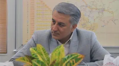 صابر سهرابی: ثبت گروه‌های نمایش منجر به تولید بیشتر تئاتر شود