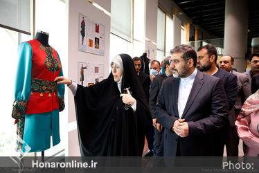 افتتاحیه یازدهمین جشنواره بین‌المللی مد و لباس فجر در برج میلاد