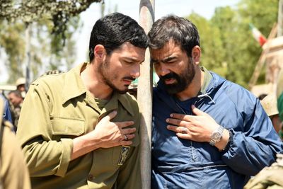 «مجنون» صاحب پوستر جدید شد / استقبال از مخاطبان فیلم