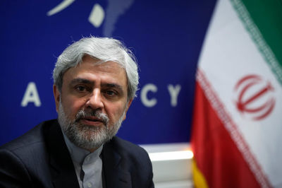 Iran, Pakistan emphasize developing media coop.