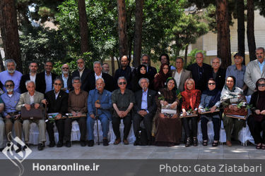 تجلیل از هنرمندان پیشکسوت متولد خرداد ماه 