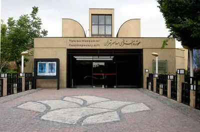 "فوق ماراتن" و "در میان امواج" در سینماتک موزه هنرهای معاصر تهران