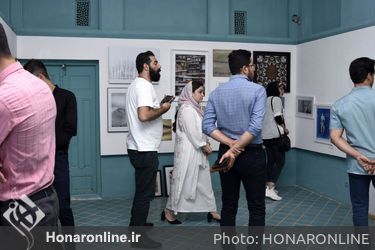 نمایشگاه زهرا شاپوری نژاد با عنوان "نجوای هما" 