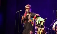 از فوت پدر خواننده گروه تا خیام خوانی پرواز همای