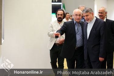 بازدید وزیر فرهنگ و ارشاد اسلامی از هفتمین حراج تهران