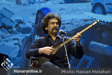  نشست اهالی خانه موسیقی با هدف کمک با زلزله زدگان کرمانشاه در فرهنگسرای نیاوران