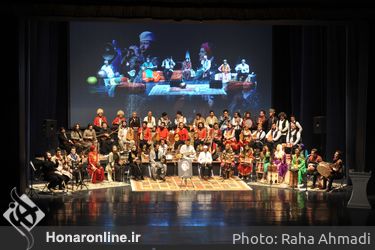 رونمایی ارکستر موسیقی نواحی ایران همراه با نظامی خوانی 
