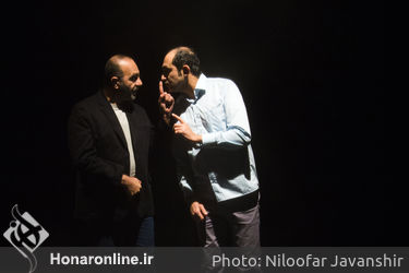 نمایش "برگشتن" در سالن چهارسو تئاتر شهر