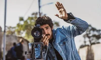 تورج الوند در گفت و گو با هنرآنلاین: بازی در "آپارتچی" از خوش شانسی ام بود