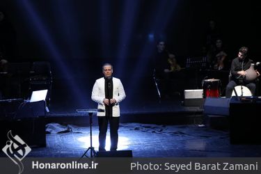 کنسرت آنلاین علیرضا قربانی خواننده موسیقی سنتی ایرانی