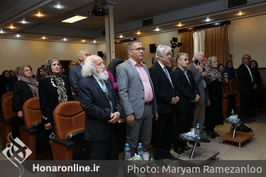 تجلیل از هنرمندان پیشکسوت متولد اردیبهشت ماه