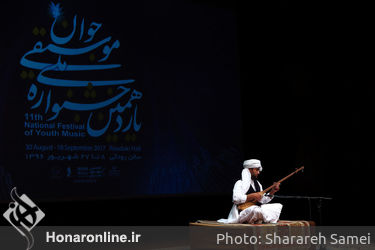 اجراي دوتار در صبح روز سيزدهم جشنواره ملی موسيقي جوان در تالار رودکی