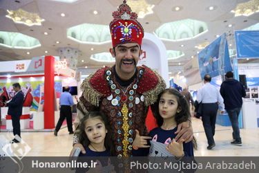 غرفه هنرآنلاین در دومین روز بیست و سومین نمایشگاه مطبوعات (2)