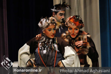 نمایش کودک "پر پر، سیمرغ، پر" در تالار هنر