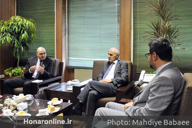 دیدار سفیر کشور ارمنستان با معاون امور هنری وزارت فرهنگ و ارشاد اسلامی
