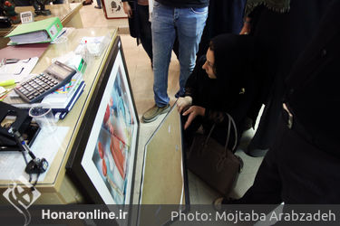 بیست و پنجمین نمایشگاه  تابستانی "صد اثر صد هنرمند" در گالری گلستان