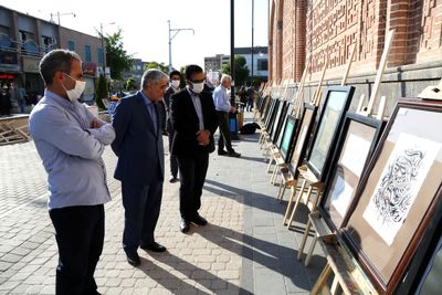 نمایشگاه و کارگاه خوشنویسی "رهروان طریق عشق" در اردبیل