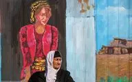 علی دایی و جواد خیابانی روی کانکس زلزله‌زدگان کرمانشاه