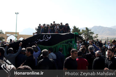 مراسم سنتی مذهبی قالیشویان در مشهد اردهال کاشان