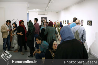 افتتاحیه‌ی نمایشگاه نقاشی‌های ثمیلا امیرابراهیمی در گالری هور