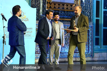 تقدیر از چهره‌های منتخب تئاتر و سینما در هشتمین دوره هنر انقلاب