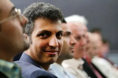 عادل فردوسی‌پور و مدیر شبکه سه تذکر گرفتند