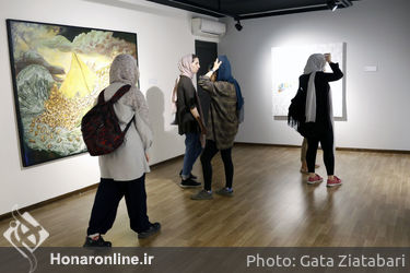 نمایشگاه گروهی با انتخاب شهرام انتخابی و آسیه سلیمیان
