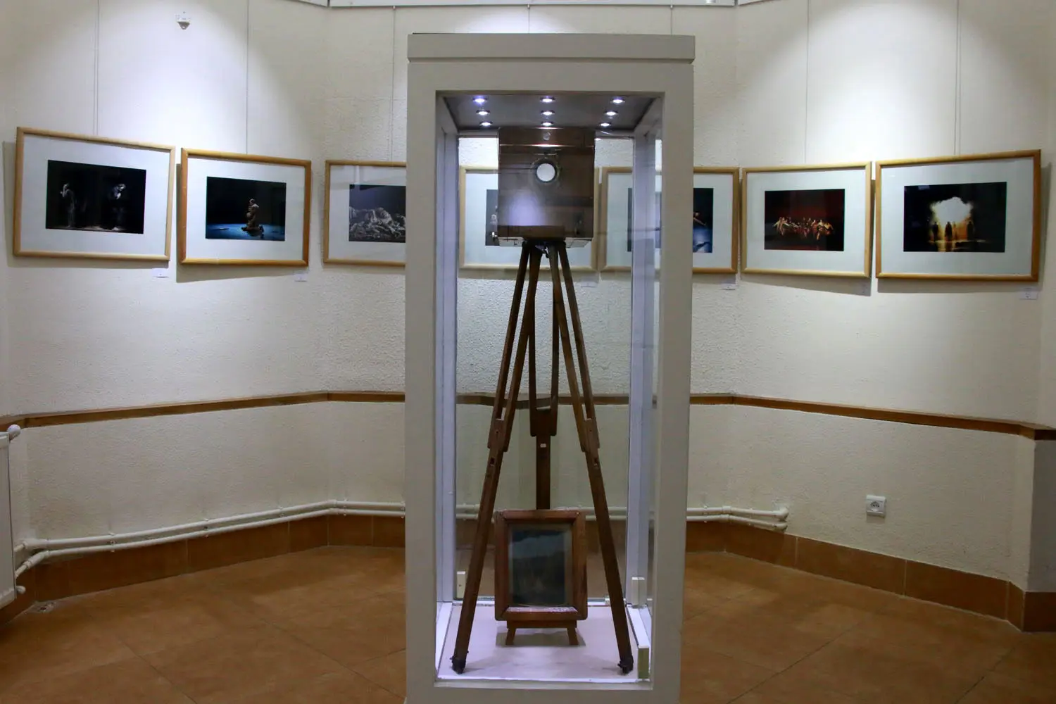 نشست بزرگداشت تاریخ عکاسی ایران در موزه عکسخانه شهر برگزار می‌شود