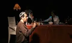 نمایش «گاهی» نوشته آرش عباسی روی صحنه رفت