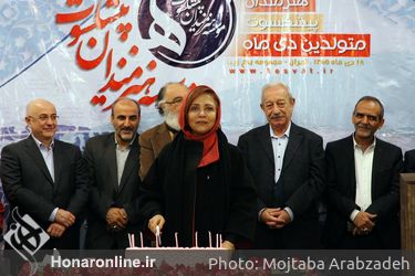 تجلیل از هنرمندان متولد دی ماه در مجتمع باغ زیبا