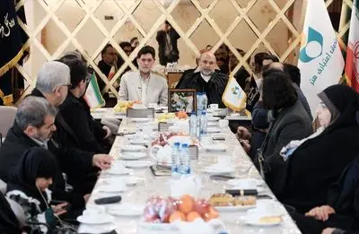 مدیرعامل صندوق اعتباری هنر در استان قم: تحقق عدالت فرهنگی شعار نیست، بلکه یک مسیر اجرایی است