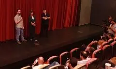 اکران بامدادی «اسکورت»