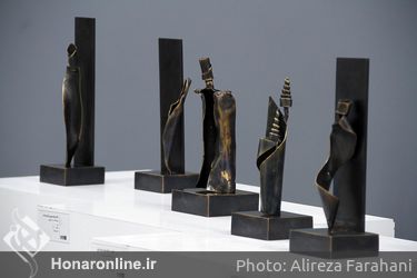 نمایشگاه مجسمه ها و جواهرات هنری امیر حسین دلبری در گالری ثالث