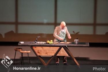 نمایش آن سوی آینه کارگردان علی سرابی 