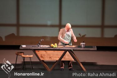 نمایش آن سوی آینه کارگردان علی سرابی 