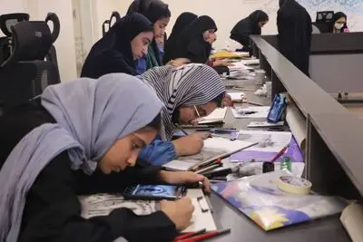 رونمایی بیش از 200 آثار هنری نواجوانان در نقش طوفان 