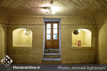 بازدید خبرنگاران از خانه ملک