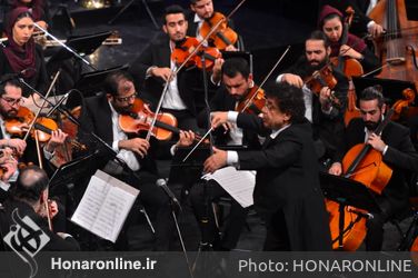 اجراى ارکستر ملی ایران با نام "شب موسيقى ارمنى" به رهبری مهمان رازمیک اوهانیان 