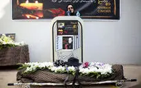 تشییع پیکر سید ضیاءالدین دری از خانه سینما
