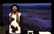  یک کمدی سیاه کلامی و روایی / نگاهی به نمایش 