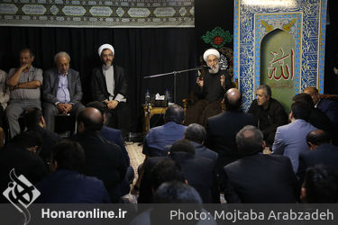 مراسم گرامى‌داشت هفتمین شب شهادت امام حسین (ع) در موسسه توسعه هنرهای معاصر3