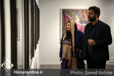 نمایشگاه نقاشی ناصر پلنگی و لباس بهنود جواهرپور در گالری آریانا 