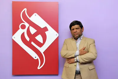 ورودیه هنرمندان نمایشگاه جشنواره تجسمی فجر پرداخت می‌شود