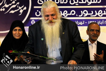تجلیل از هنرمندان پیشکسوت متولد در هتل لاله تهران