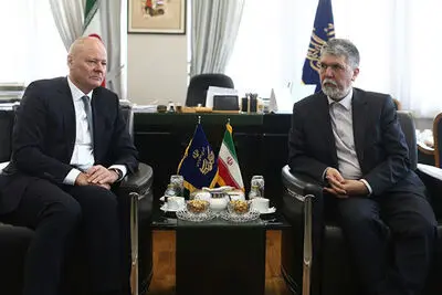 German ambassador, Iranian culture minister meet 