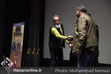 اکران مستند «ابر مرد» زندگی نامه ناصر ملک مطیعی در پردیس چارسو 