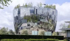 رونمایی از اولین انبار موزه آثار هنری جهان در روتردام هلند