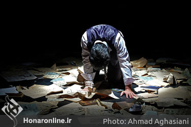 نمایش "گفتگوی شبانه" در خانه نمایش