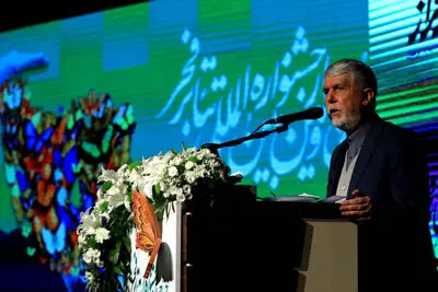وزیر فرهنگ: تئاتر، هنرِ روایت حقیقت در چالش‌هاست/نیاز تمدن‌ها به روایت حقایق